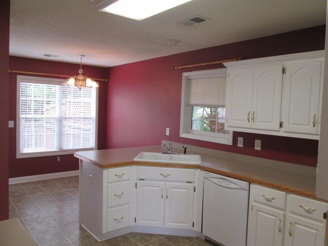 12 Sassy Ln, Kingston, GA 30145 photo 8