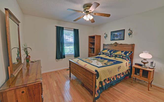 545 Laurel Mountain Dr, Toccoa, GA 30577 photo 9