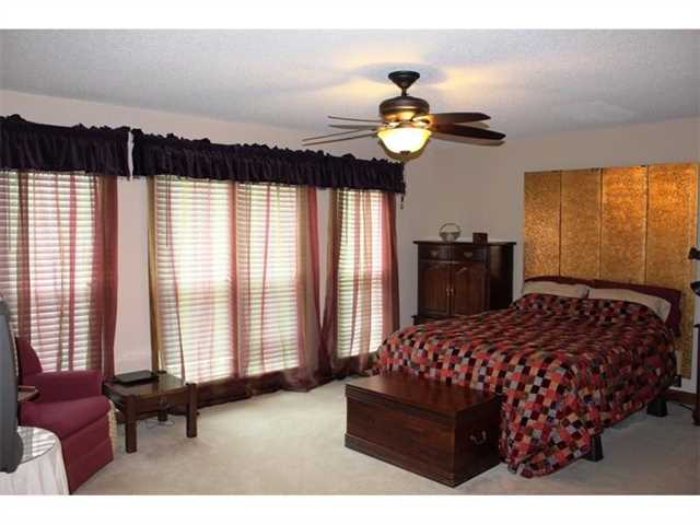 558 Farmbrook Trl, Kennesaw, GA 30144 photo 11