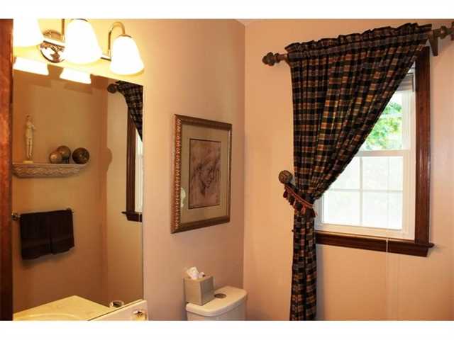 558 Farmbrook Trl, Kennesaw, GA 30144 photo 10