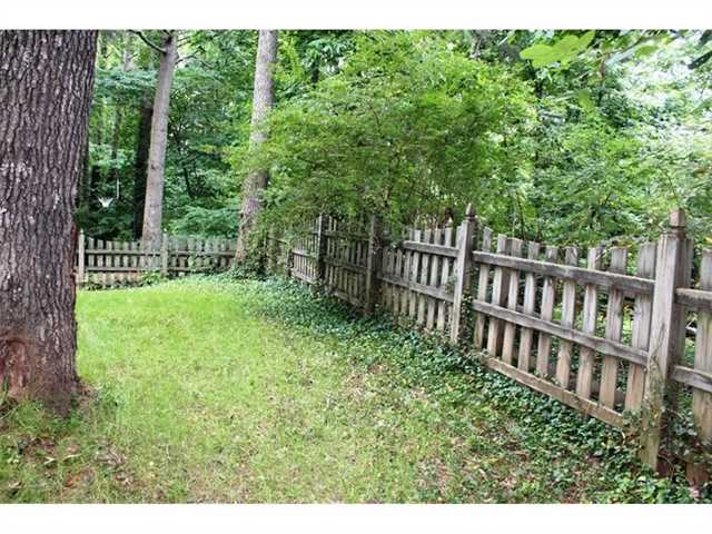 558 Farmbrook Trl, Kennesaw, GA 30144 photo 24