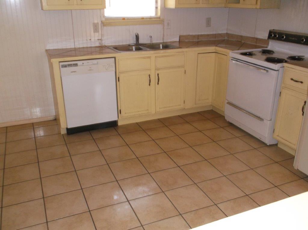 450 N Bluff Rd, Athens, GA 30607 photo 4