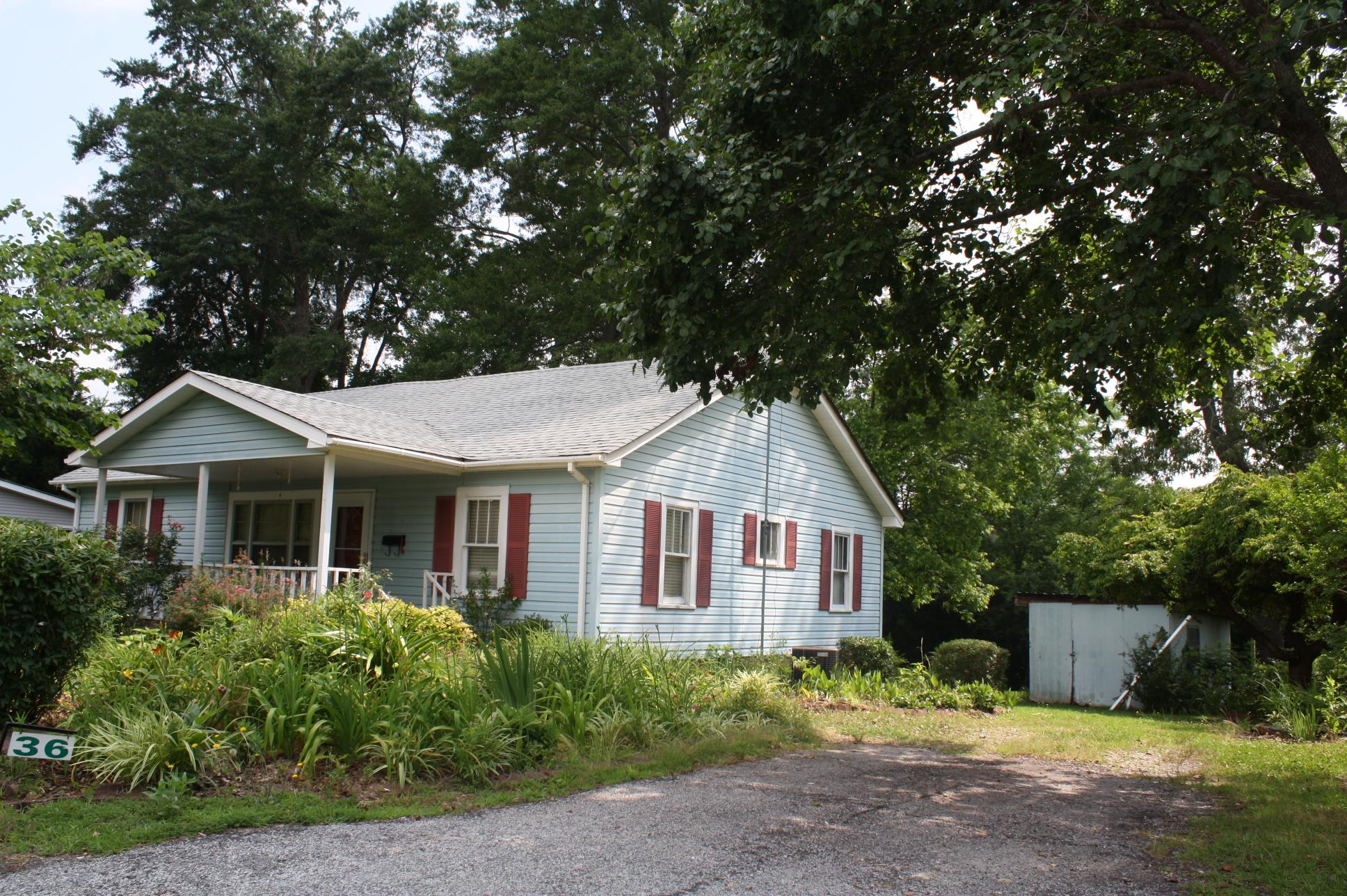 36 Branch St, Toccoa, GA 30577 photo 1