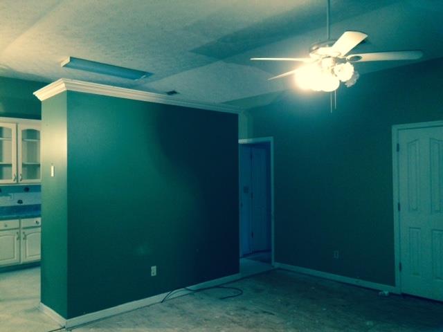 218 Aldora St, Barnesville, GA 30204 photo 4