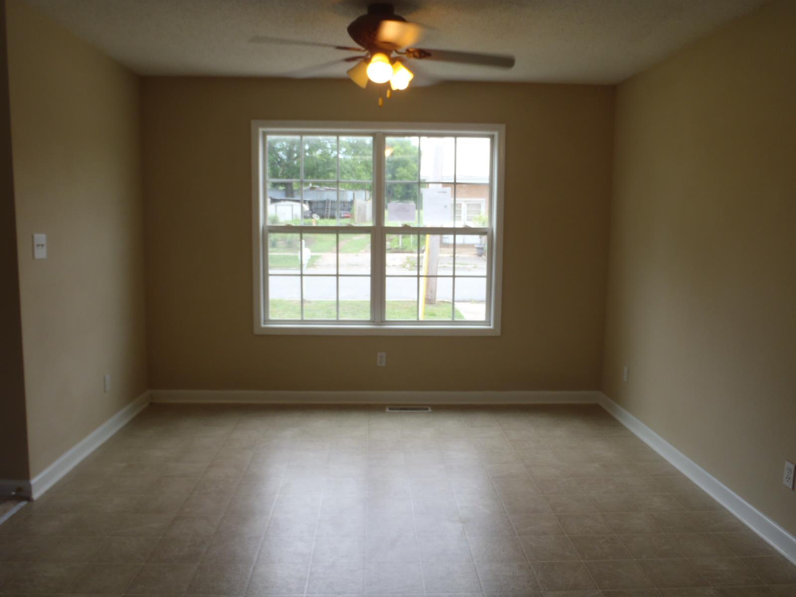 7 E 2nd St, Aragon, GA 30104 photo 4