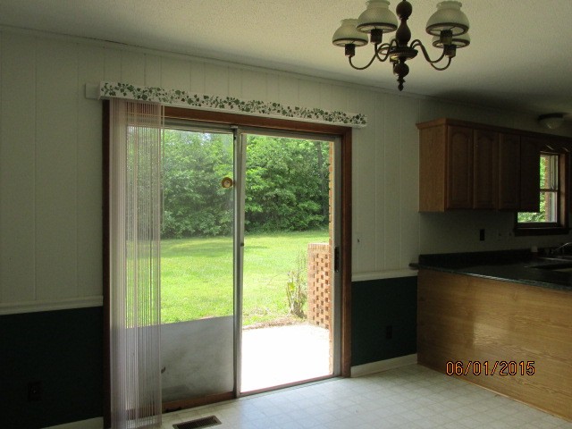 1458 Holcomb Rd, Ringgold, GA 30736 photo 5