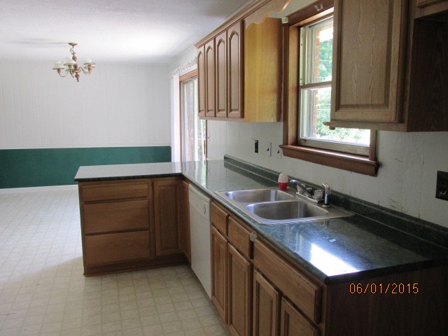 1458 Holcomb Rd, Ringgold, GA 30736 photo 4