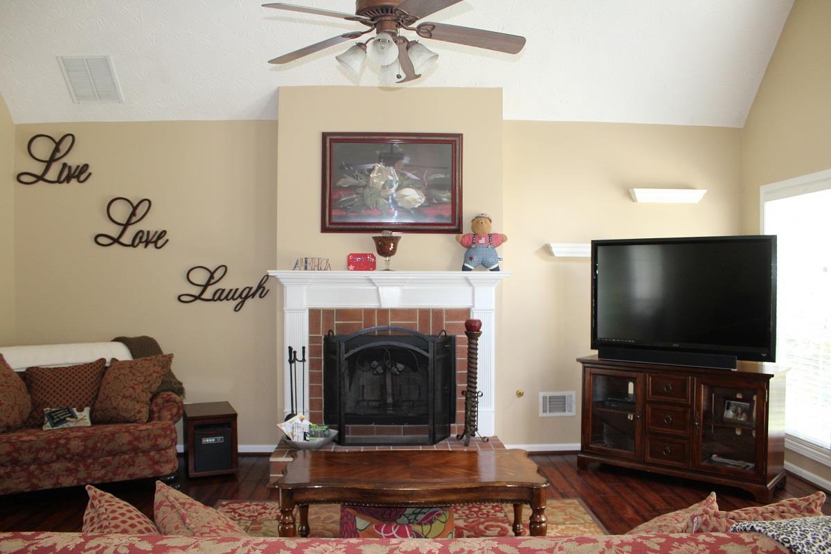 4547 Springwood Dr, Monroe, GA 30655 photo 2