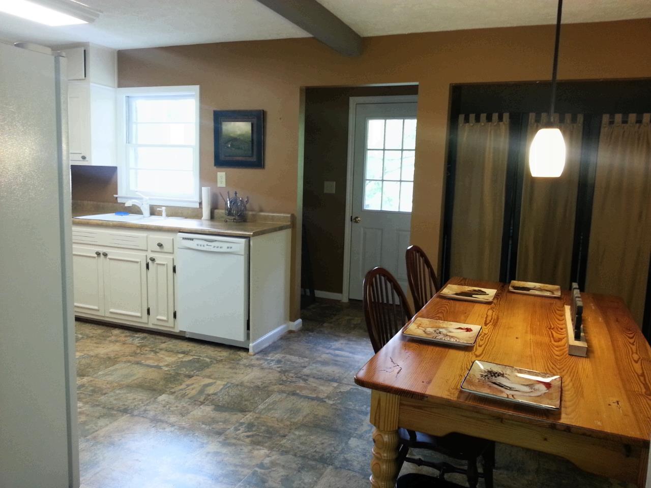 296 Watson St, Toccoa, GA 30577 photo 6