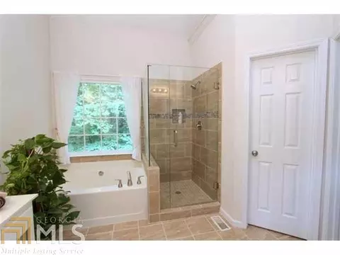 1085 David Trce, Suwanee, GA 30024 photo 13