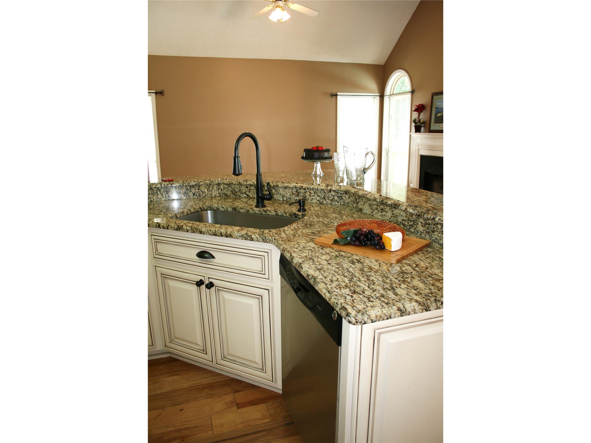 100 Oakwood Lakes Dr, Hampton, GA 30228 photo 14