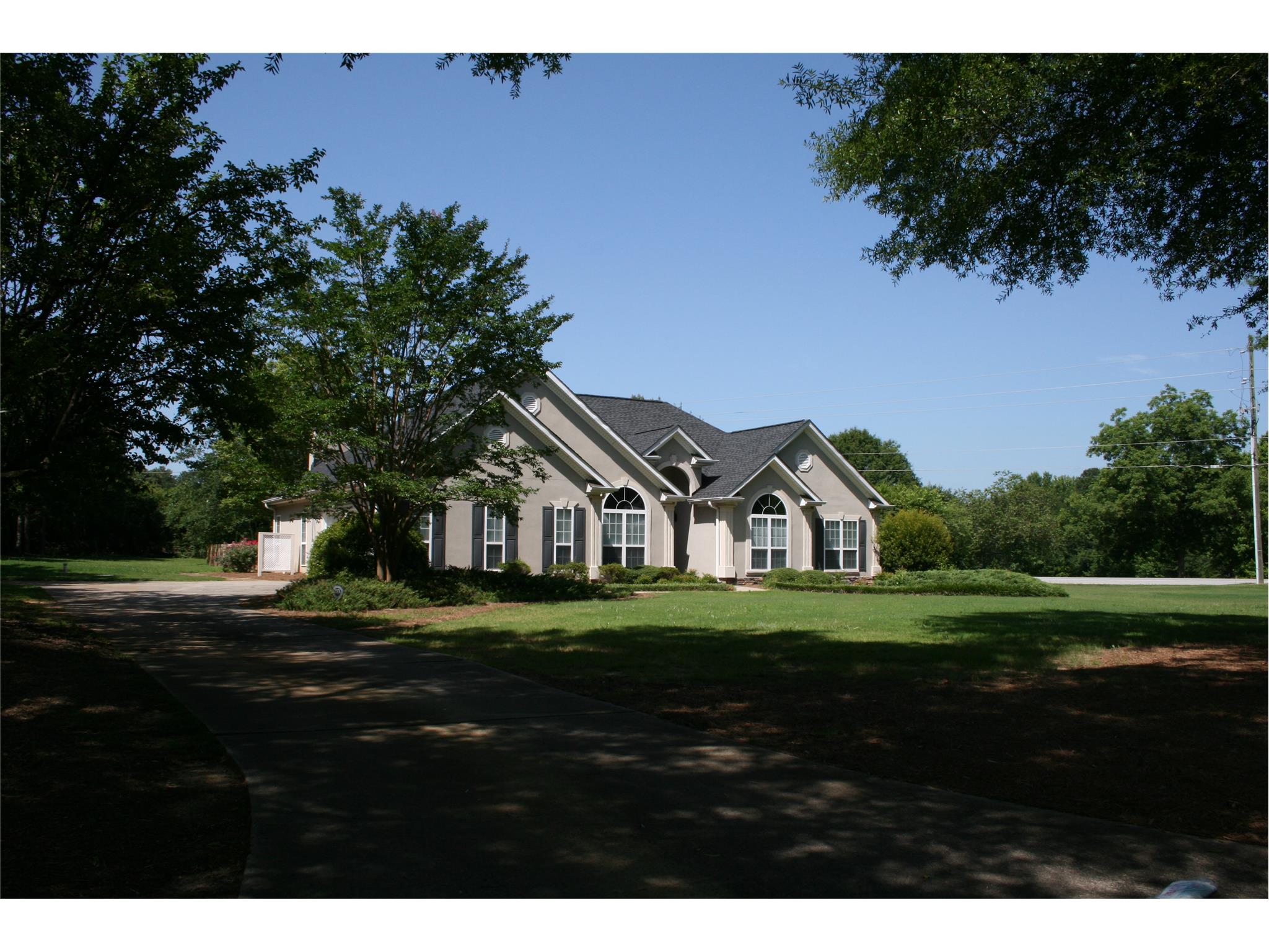 100 Oakwood Lakes Dr, Hampton, GA 30228 photo 7