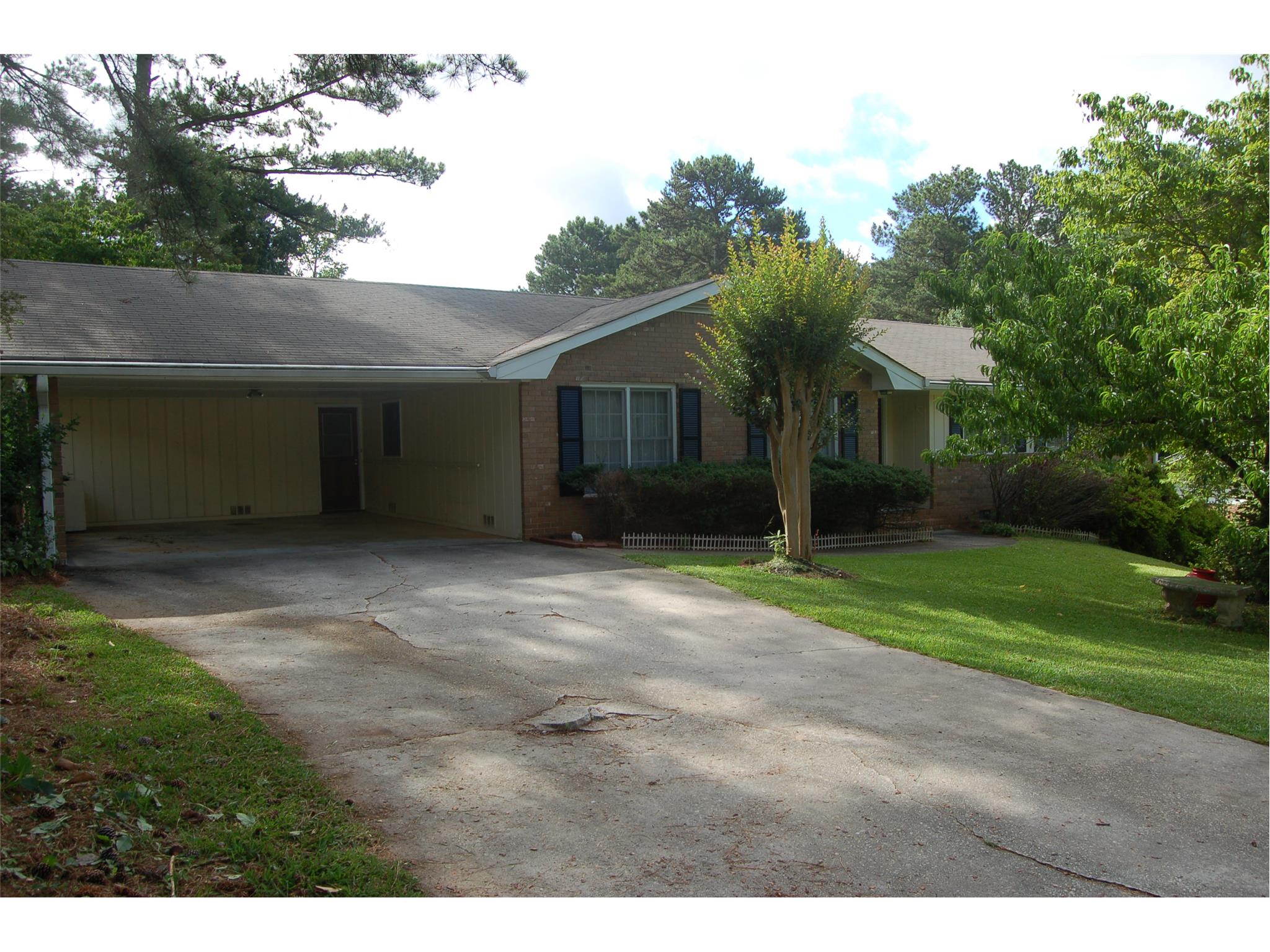 2699 Summit Hills Dr, Tucker, GA 30084 photo 1