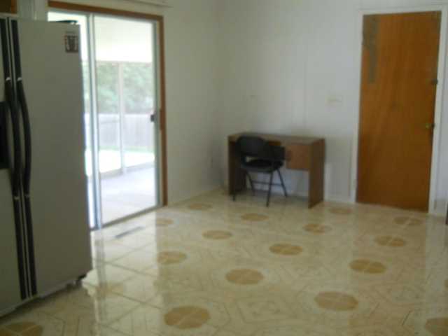 1247 Brookview Ct, Morrow, GA 30260 photo 7