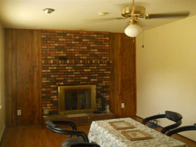 1247 Brookview Ct, Morrow, GA 30260 photo 9