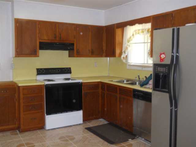 1247 Brookview Ct, Morrow, GA 30260 photo 6