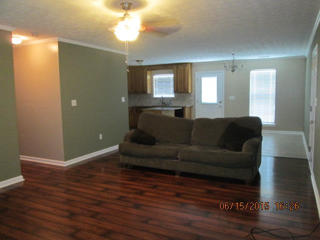 105 Bridgette Blvd, Lagrange, GA 30241 photo 2
