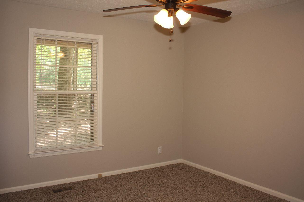 57 S Pine Cove Dr, Lagrange, GA 30240 photo 15