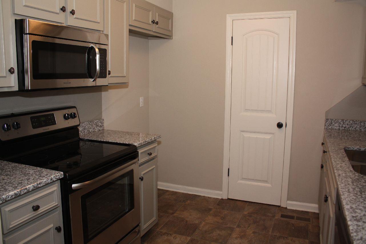 57 S Pine Cove Dr, Lagrange, GA 30240 photo 10