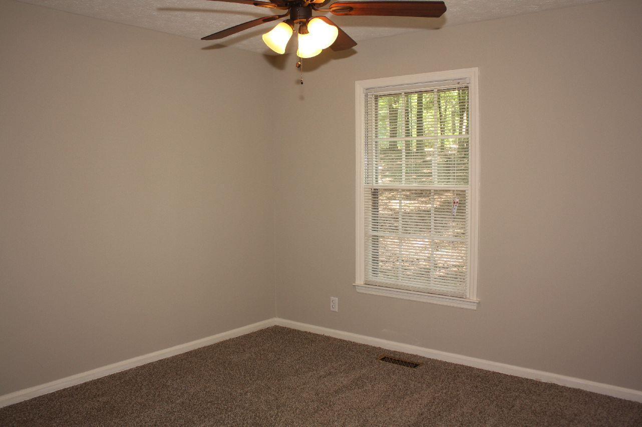57 S Pine Cove Dr, Lagrange, GA 30240 photo 16