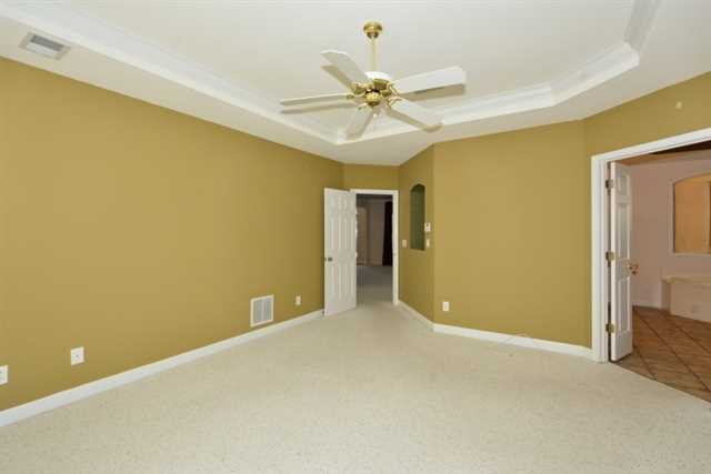 755 Riverside Dr, Suwanee, GA 30024 photo 17