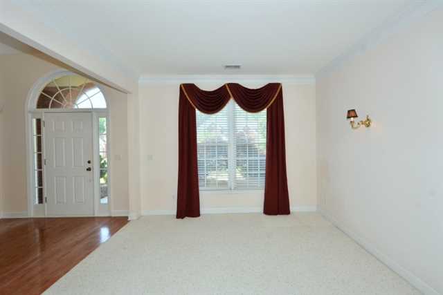 755 Riverside Dr, Suwanee, GA 30024 photo 6