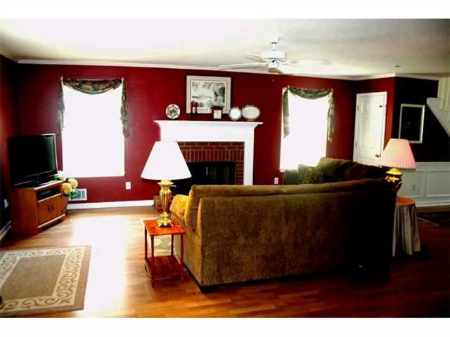 3354 Roundfield Cir, Duluth, GA 30096 photo 4