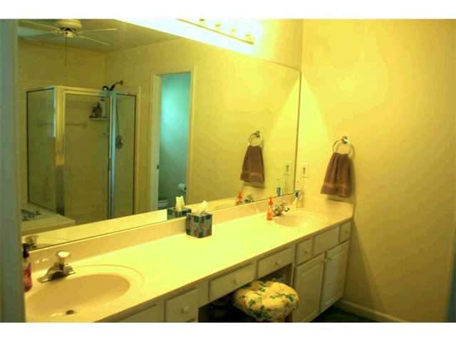 3354 Roundfield Cir, Duluth, GA 30096 photo 12