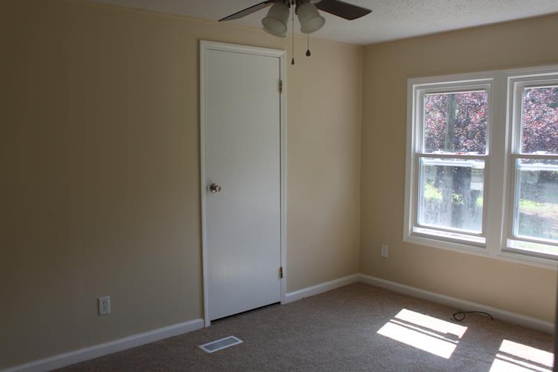 132 Perkins Rd, Barnesville, GA 30204 photo 9