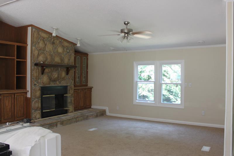 132 Perkins Rd, Barnesville, GA 30204 photo 4