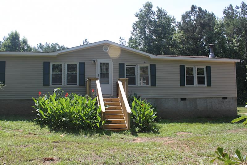 132 Perkins Rd, Barnesville, GA 30204 photo 2