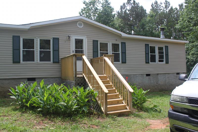 132 Perkins Rd, Barnesville, GA 30204 photo 1