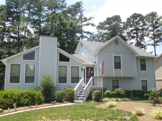 3856 Carriage Gate Dr, Duluth, GA 30096 photo 1