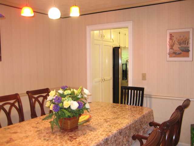 3738 Strathmore Dr, Duluth, GA 30096 photo 7