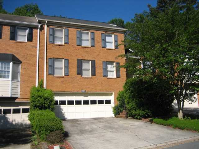 3738 Strathmore Dr, Duluth, GA 30096 photo 1
