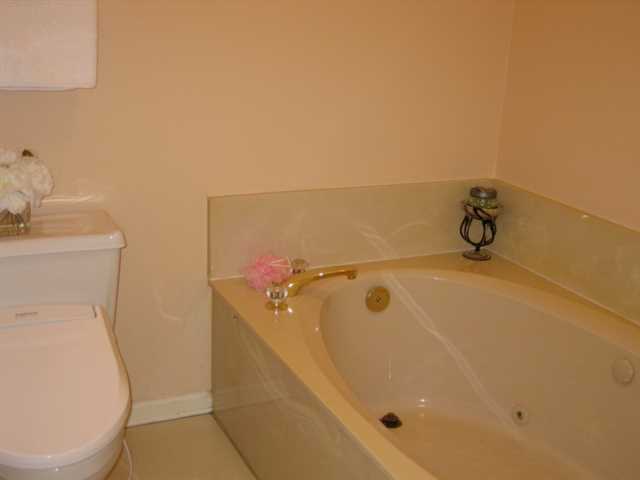 3738 Strathmore Dr, Duluth, GA 30096 photo 13