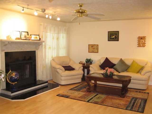 3738 Strathmore Dr, Duluth, GA 30096 photo 3