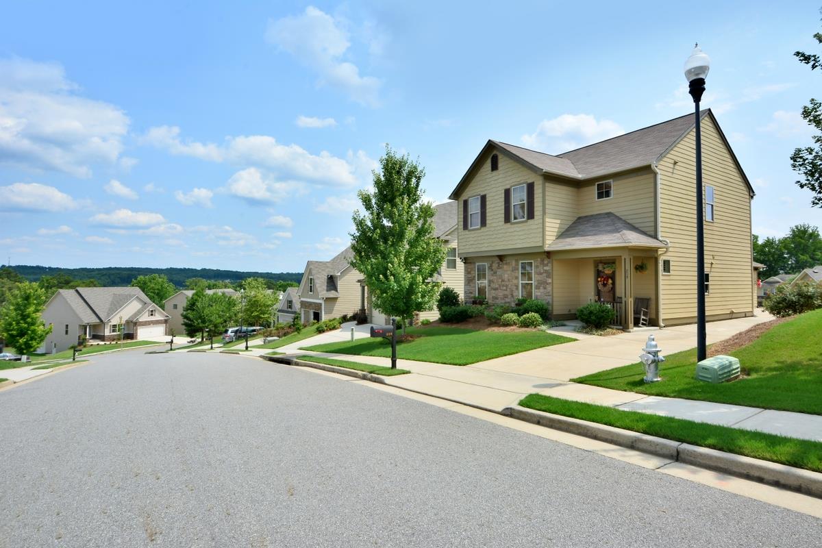 209 Creekside Pass, Canton, GA 30114 photo 1