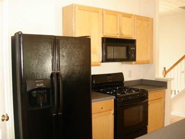 1509 Paramount Ln, Sugar Hill, GA 30518 photo 3
