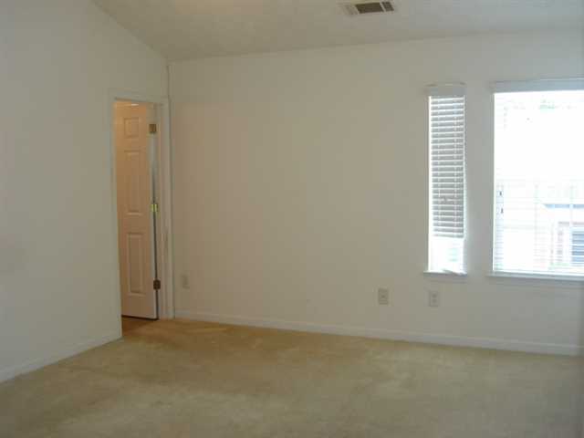 1509 Paramount Ln, Sugar Hill, GA 30518 photo 11