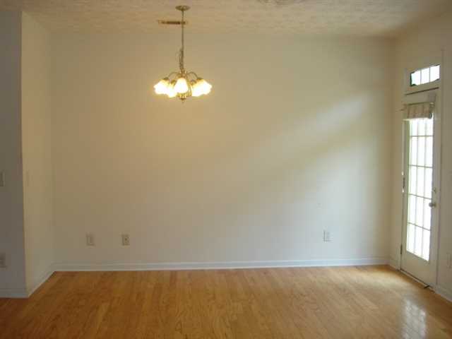 1509 Paramount Ln, Sugar Hill, GA 30518 photo 5