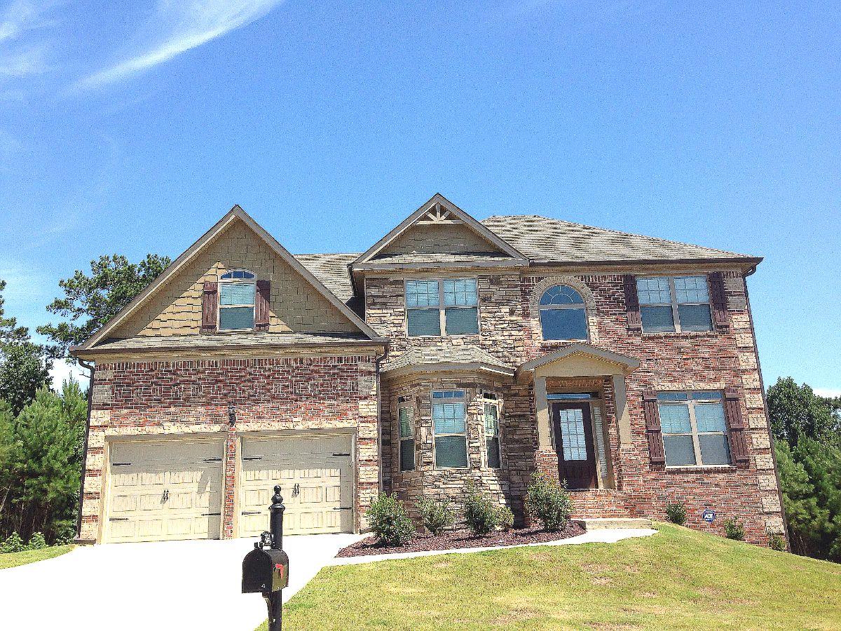 7404 Misty Dawn Dr, Fairburn, GA 30213 photo 1