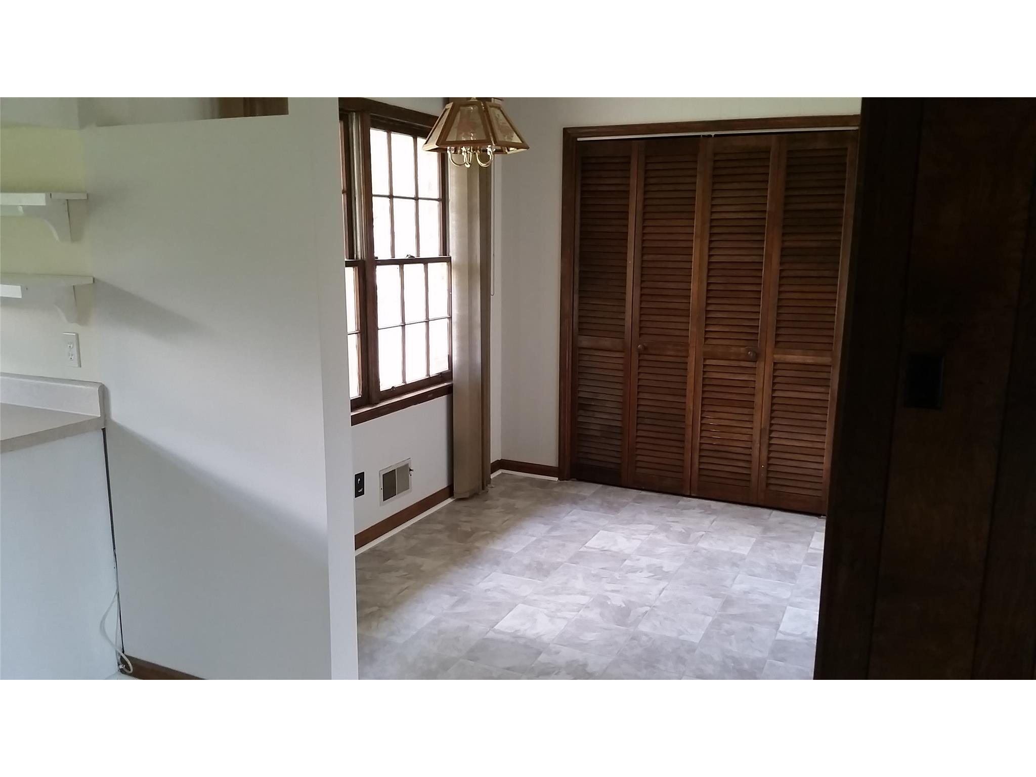 234 Collier Rd, Barnesville, GA 30204 photo 6