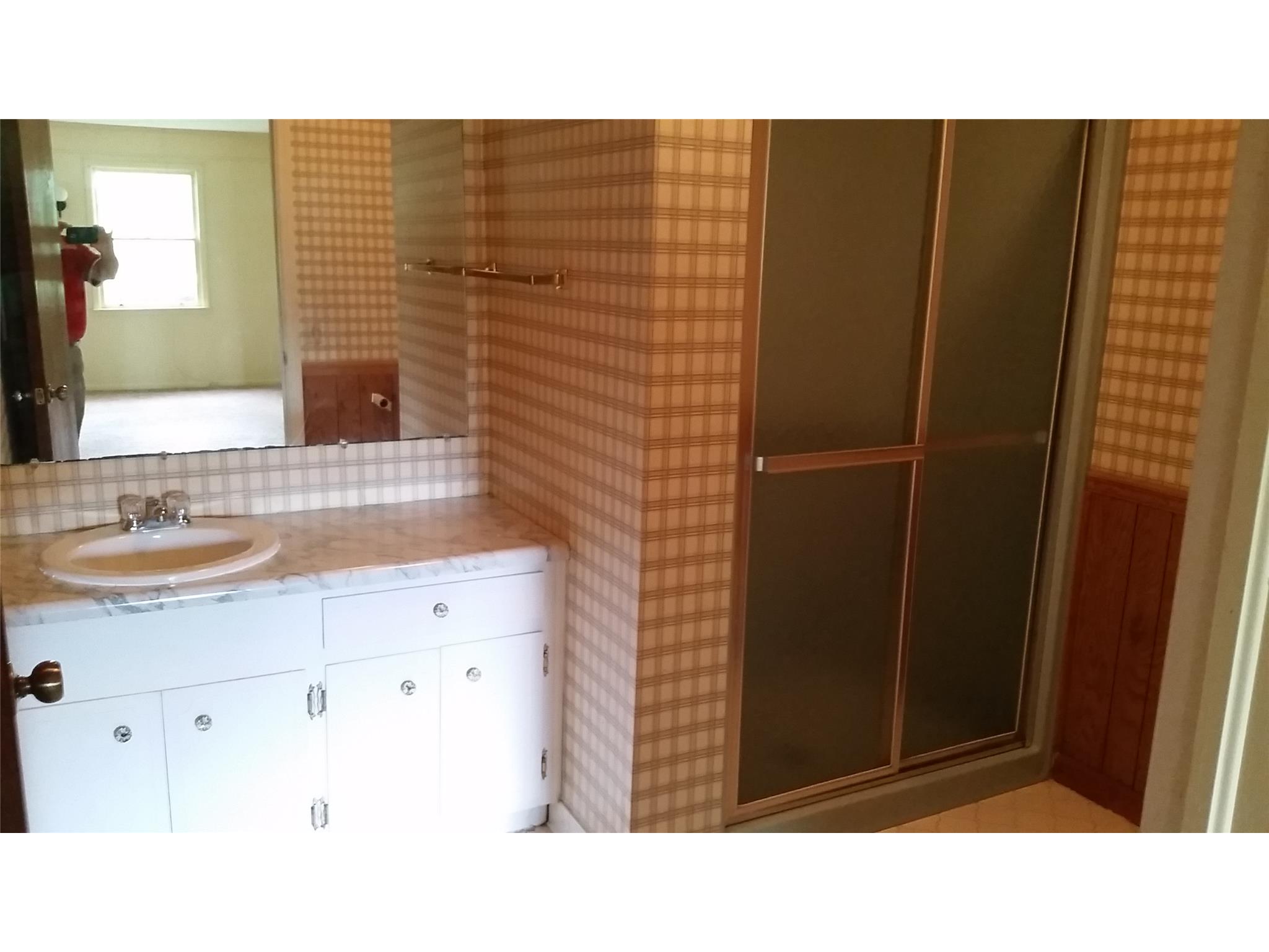 234 Collier Rd, Barnesville, GA 30204 photo 3