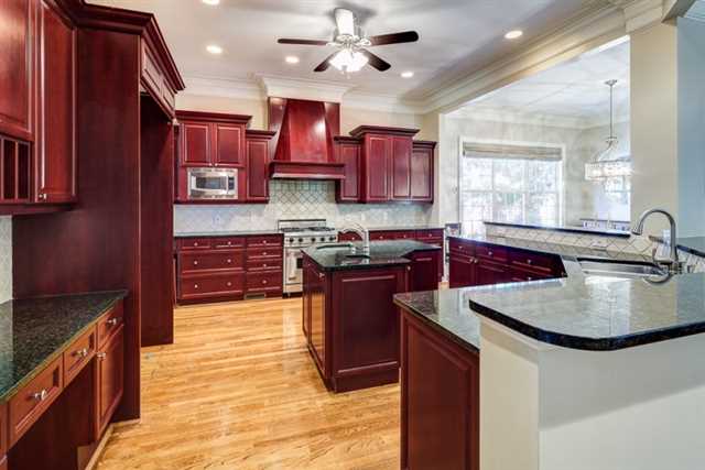 3967 Saint Georges Ct, Duluth, GA 30096 photo 9