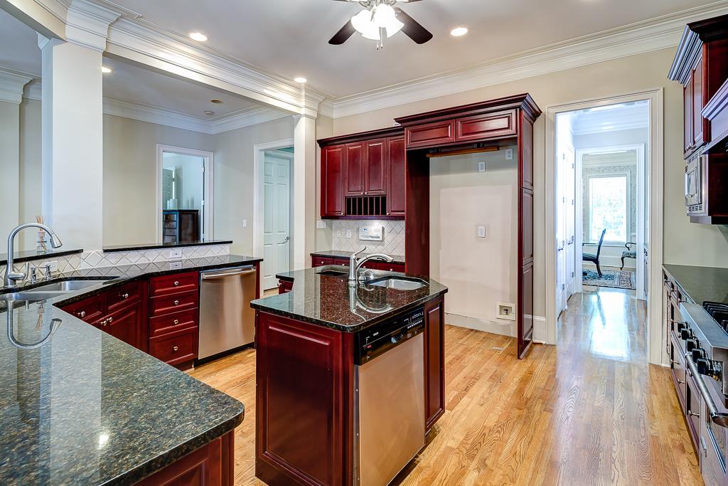 3967 Saint Georges Ct, Duluth, GA 30096 photo 11