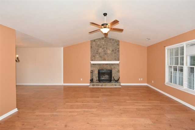 1255 Brookton Dr, Dacula, GA 30019 photo 5