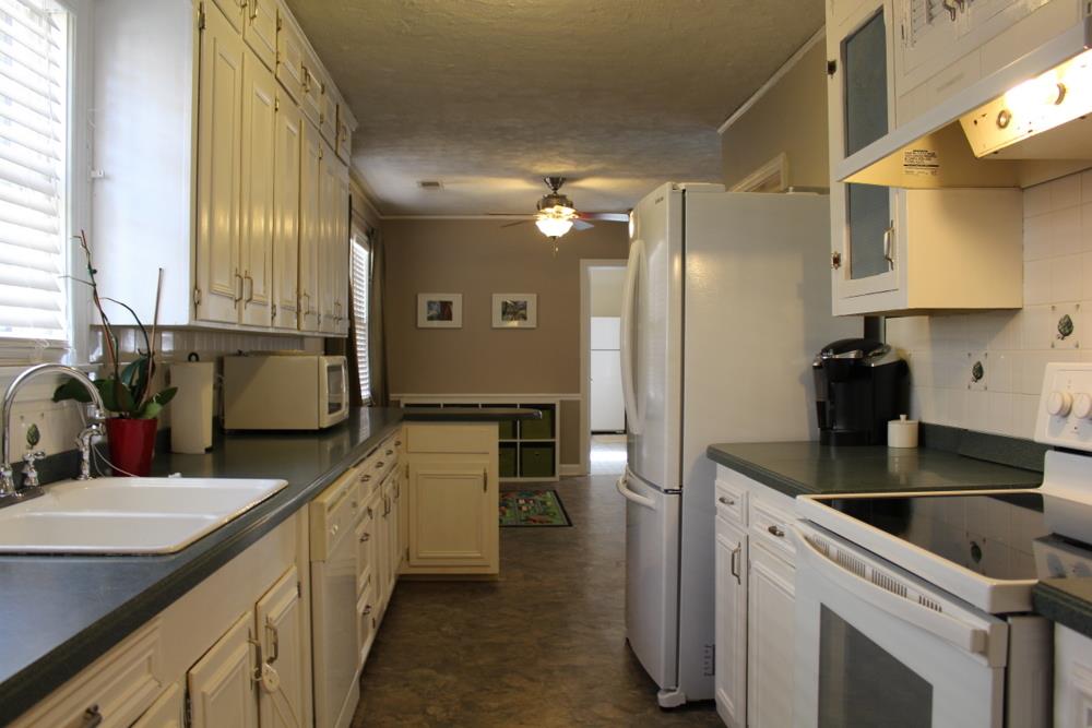 308 E Pharr Rd, Decatur, GA 30030 photo 5