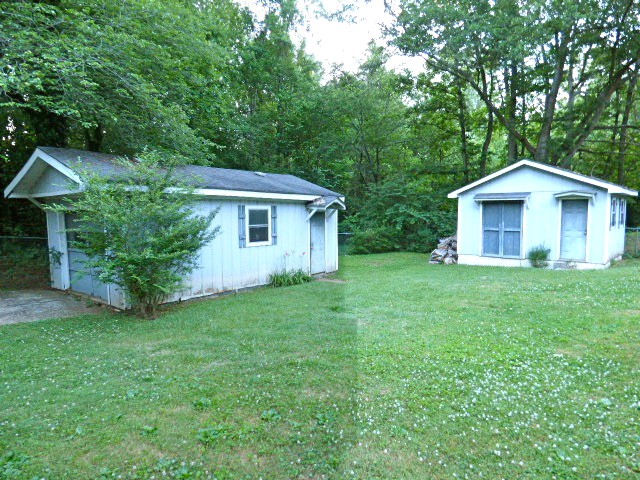 6829 Red Maple Dr, Rex, GA 30273 photo 12