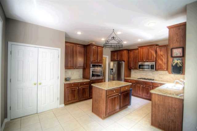 209 Willow View Ct, Canton, GA 30114 photo 9
